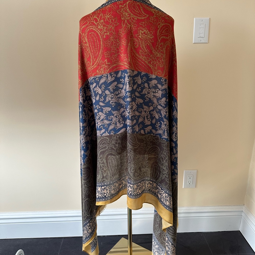 Perfect Match Paisley Shawl